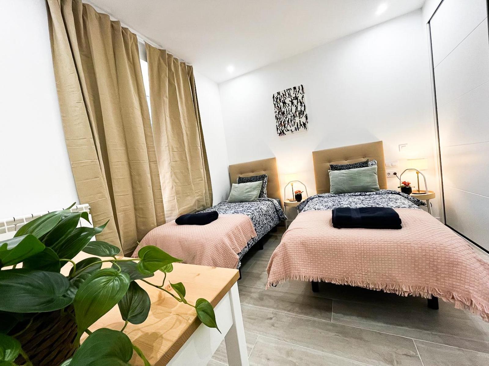 Centric Rooms In Madrid Extérieur photo